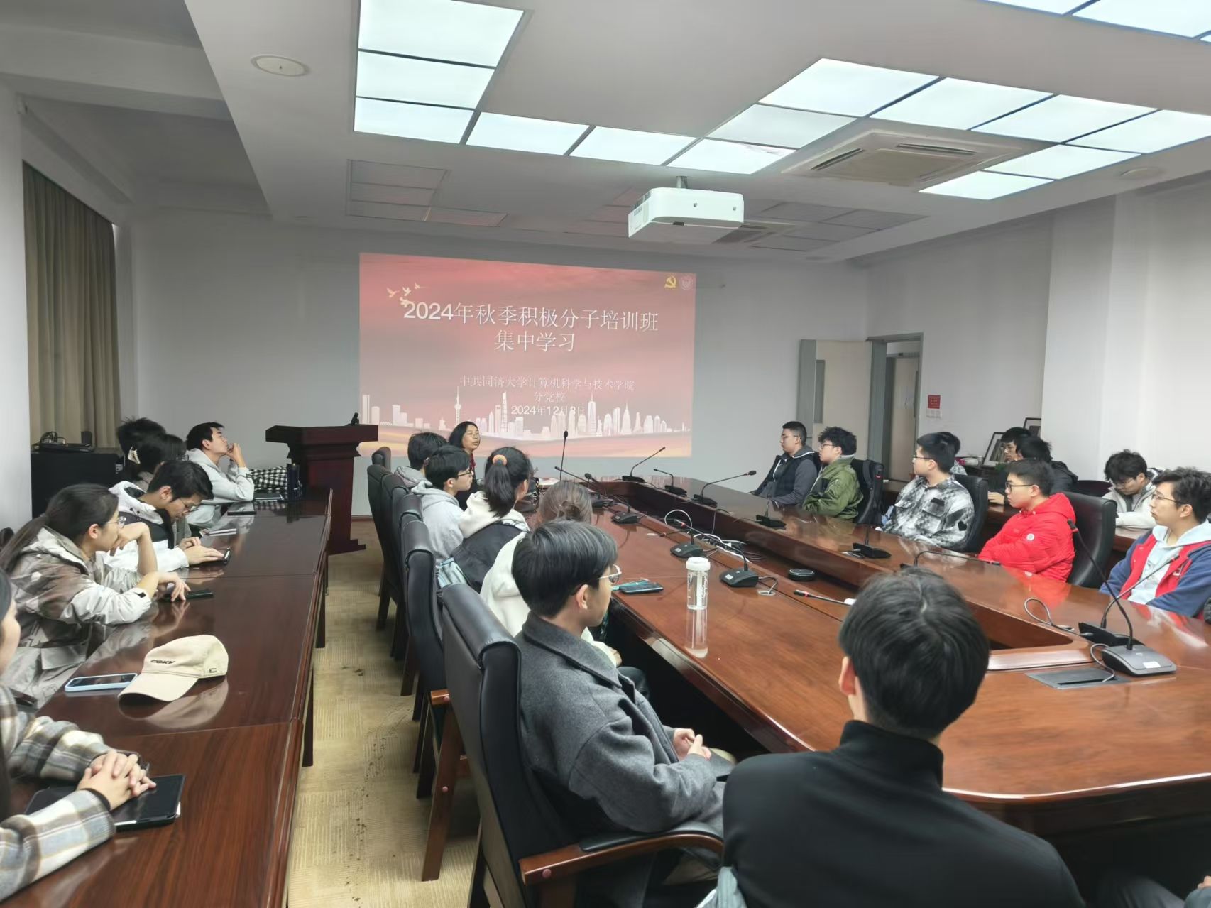 07b1c79e88708c21a4cbb501f53f229 07b1c79e88708c21a4cbb501f53f229